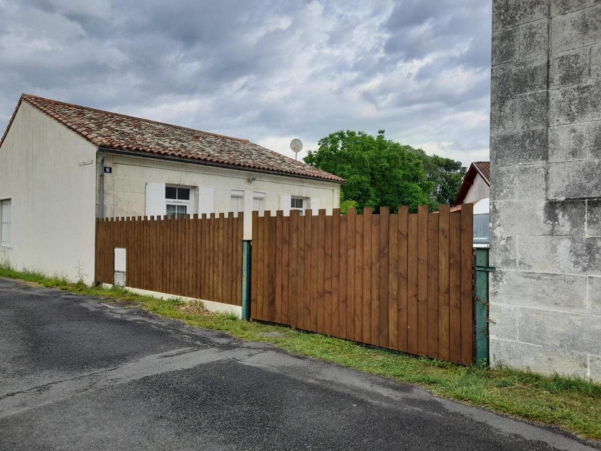 Appartements Danciu Jonzac Luaran gambar
